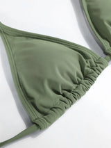 Bikini triangle dos nu à col halter avec sarong floral assorti