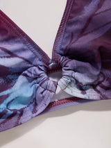 Ensemble bikini papillon avec col V anneau décoratif et sarong assorti