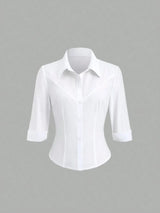 Chemise élégante avec cravate et manches 3/4