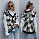 Knitted Sleeveless Sweater
